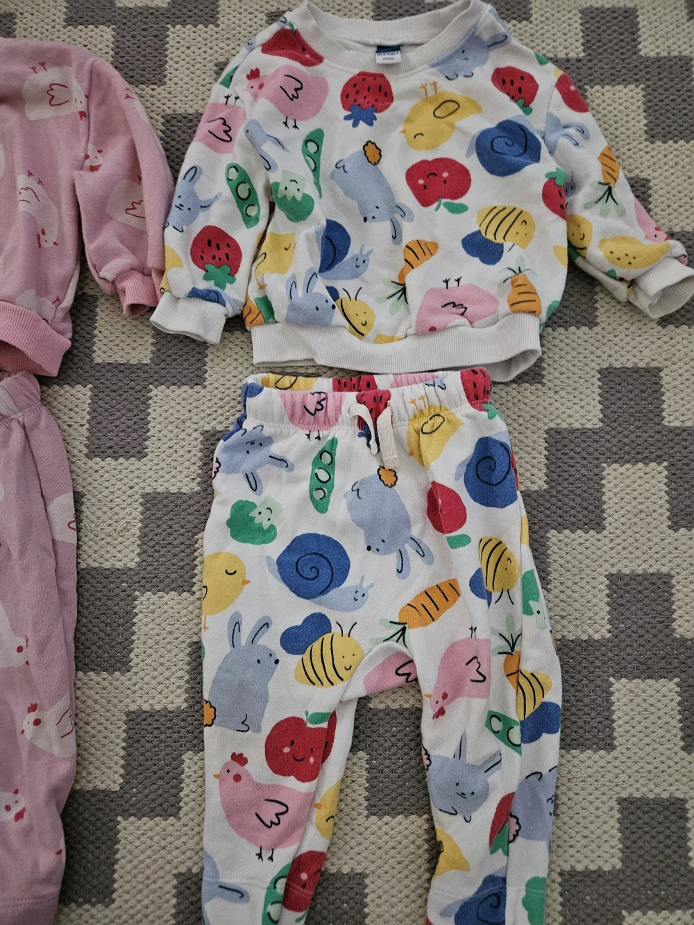 Old Navy bundle matching